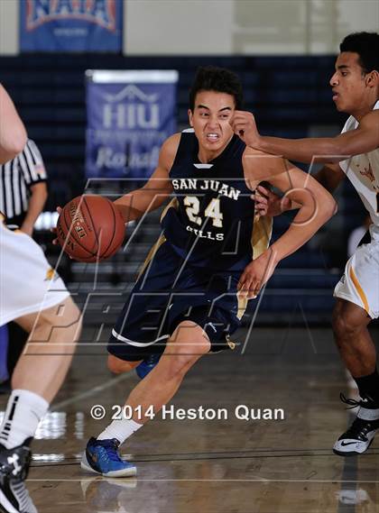 Thumbnail 2 in Foothill vs. San Juan Hills (Orange Holiday Classic) photogallery.