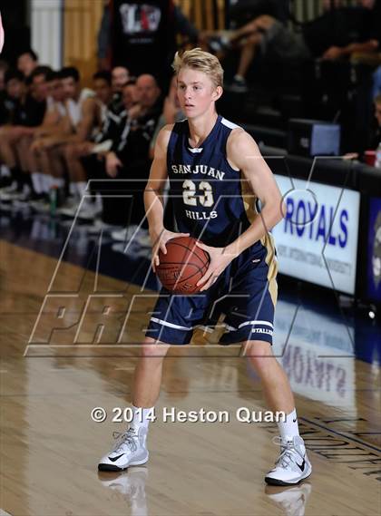 Thumbnail 2 in Foothill vs. San Juan Hills (Orange Holiday Classic) photogallery.