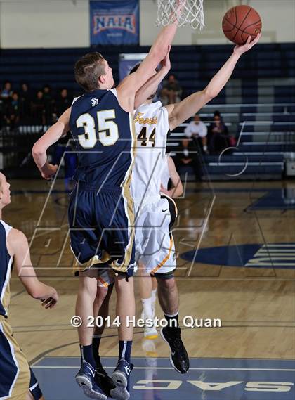 Thumbnail 3 in Foothill vs. San Juan Hills (Orange Holiday Classic) photogallery.