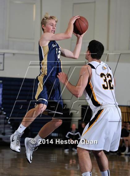 Thumbnail 3 in Foothill vs. San Juan Hills (Orange Holiday Classic) photogallery.