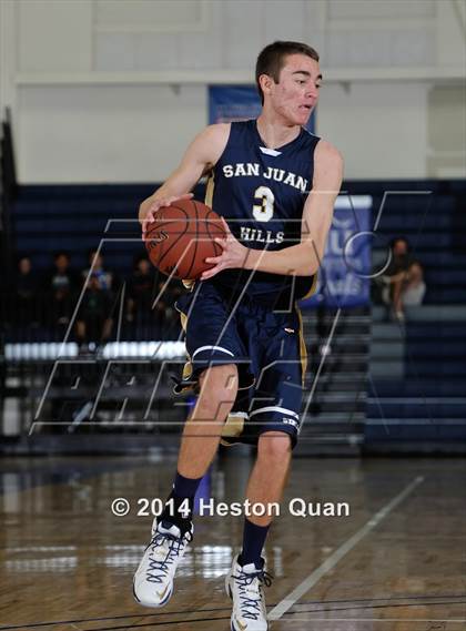 Thumbnail 2 in Foothill vs. San Juan Hills (Orange Holiday Classic) photogallery.