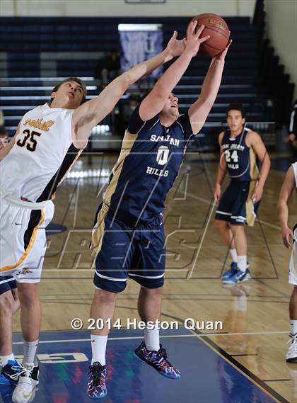 Thumbnail 2 in Foothill vs. San Juan Hills (Orange Holiday Classic) photogallery.