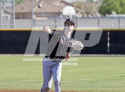 Thumbnail 2 in Sherwood vs Glenbrook (Coach Bob Invitational) photogallery.