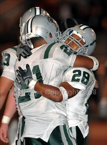Thumbnail 2 in Loyola vs. De La Salle photogallery.