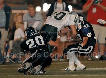 Thumbnail 3 in Loyola vs. De La Salle photogallery.