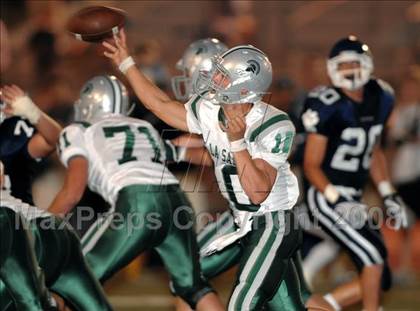 Thumbnail 2 in Loyola vs. De La Salle photogallery.