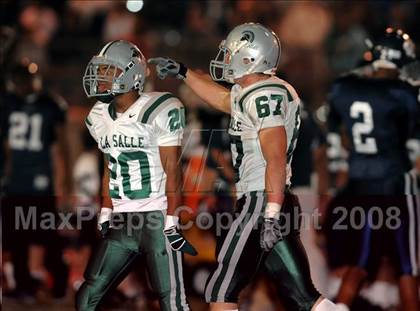 Thumbnail 3 in Loyola vs. De La Salle photogallery.