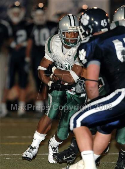 Thumbnail 2 in Loyola vs. De La Salle photogallery.