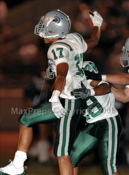 Thumbnail 2 in Loyola vs. De La Salle photogallery.