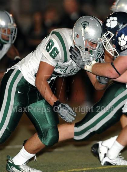 Thumbnail 1 in Loyola vs. De La Salle photogallery.