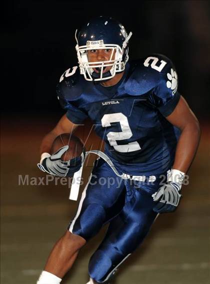 Thumbnail 2 in Loyola vs. De La Salle photogallery.