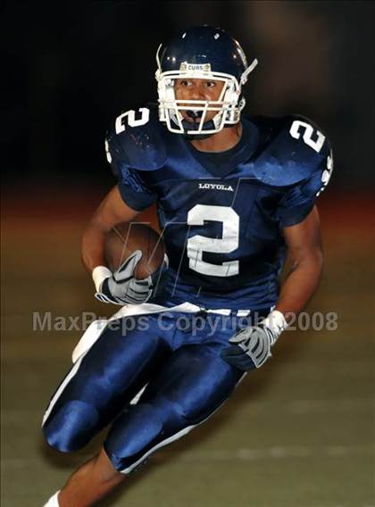 Thumbnail 1 in Loyola vs. De La Salle photogallery.