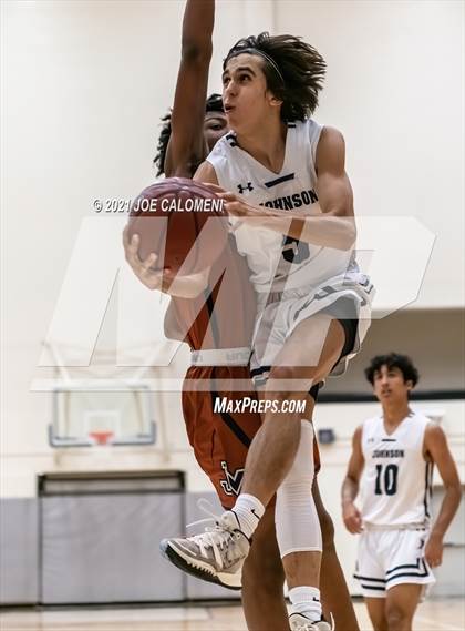 Thumbnail 1 in Madison vs Johnson photogallery.