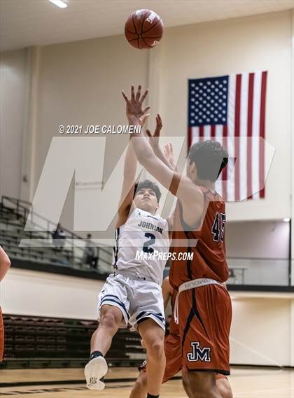 Thumbnail 2 in Madison vs Johnson photogallery.