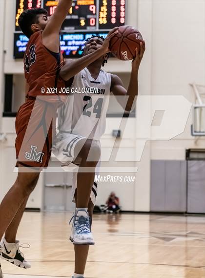 Thumbnail 3 in Madison vs Johnson photogallery.