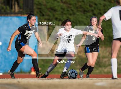 Thumbnail 2 in Hough @ Lake Norman photogallery.