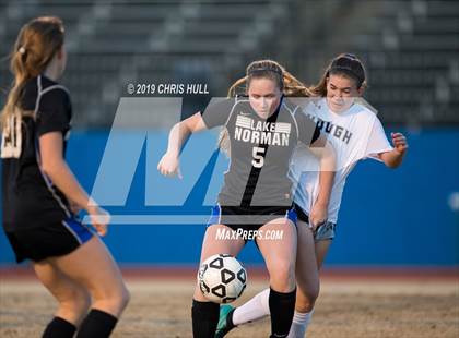 Thumbnail 1 in Hough @ Lake Norman photogallery.
