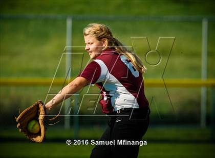 Thumbnail 2 in Columbus @ Lincoln Northeast photogallery.