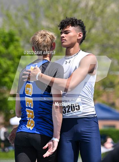 Thumbnail 3 in BYU Invitational photogallery.