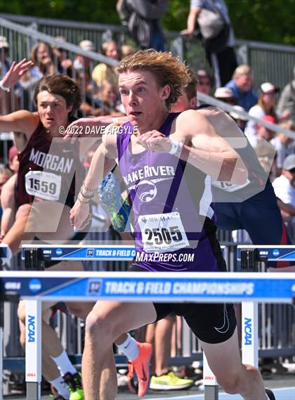 Thumbnail 1 in BYU Invitational photogallery.