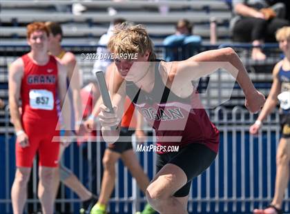 Thumbnail 1 in BYU Invitational photogallery.