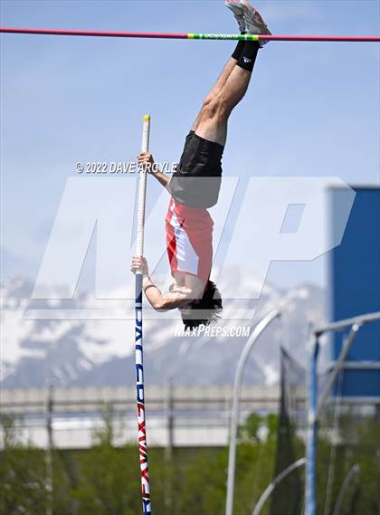 Thumbnail 2 in BYU Invitational photogallery.