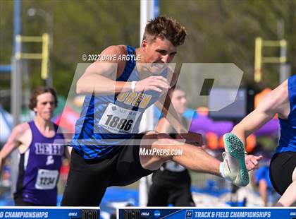 Thumbnail 2 in BYU Invitational photogallery.