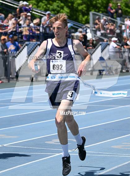 Thumbnail 2 in BYU Invitational photogallery.