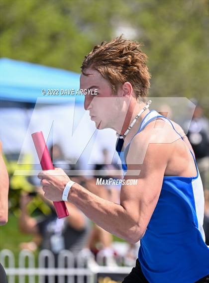 Thumbnail 2 in BYU Invitational photogallery.