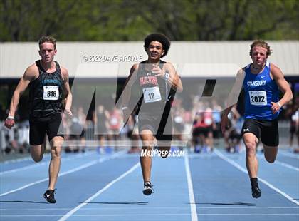 Thumbnail 1 in BYU Invitational photogallery.