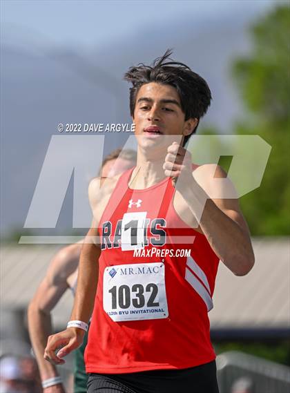 Thumbnail 1 in BYU Invitational photogallery.