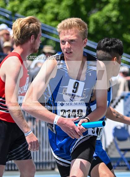 Thumbnail 1 in BYU Invitational photogallery.