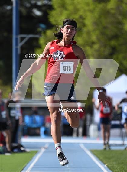 Thumbnail 1 in BYU Invitational photogallery.