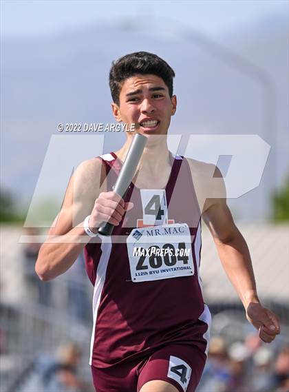 Thumbnail 3 in BYU Invitational photogallery.