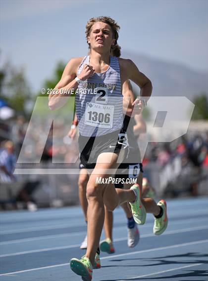 Thumbnail 2 in BYU Invitational photogallery.