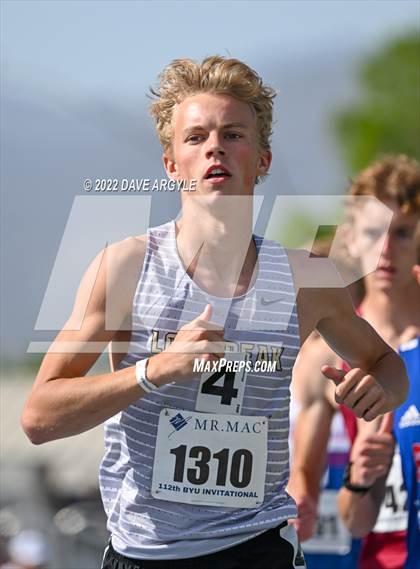Thumbnail 2 in BYU Invitational photogallery.