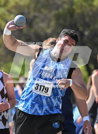Thumbnail 1 in BYU Invitational photogallery.