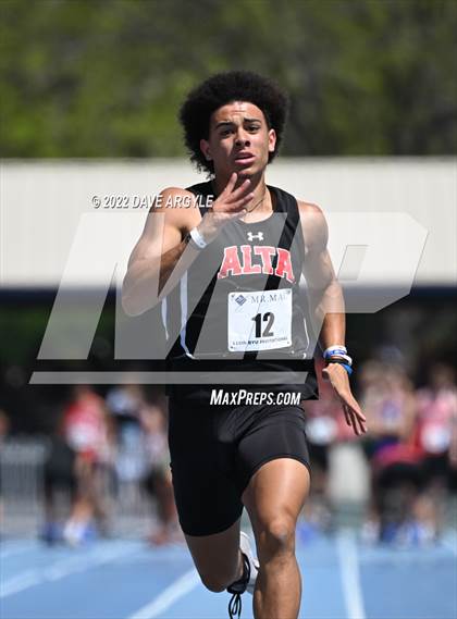 Thumbnail 2 in BYU Invitational photogallery.