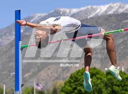 Thumbnail 2 in BYU Invitational photogallery.