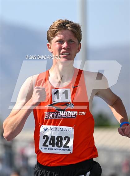 Thumbnail 2 in BYU Invitational photogallery.