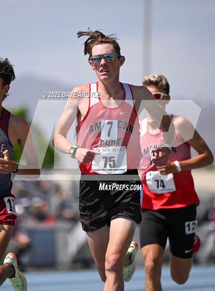 Thumbnail 2 in BYU Invitational photogallery.