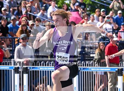 Thumbnail 3 in BYU Invitational photogallery.