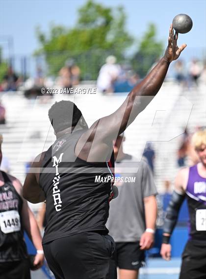 Thumbnail 1 in BYU Invitational photogallery.