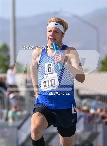 Thumbnail 2 in BYU Invitational photogallery.