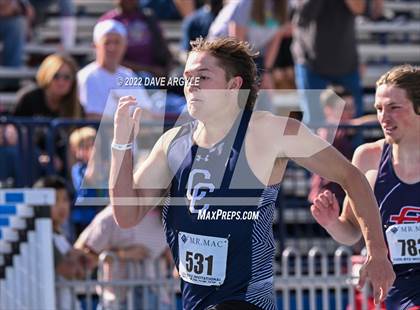 Thumbnail 3 in BYU Invitational photogallery.