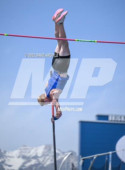 Thumbnail 1 in BYU Invitational photogallery.