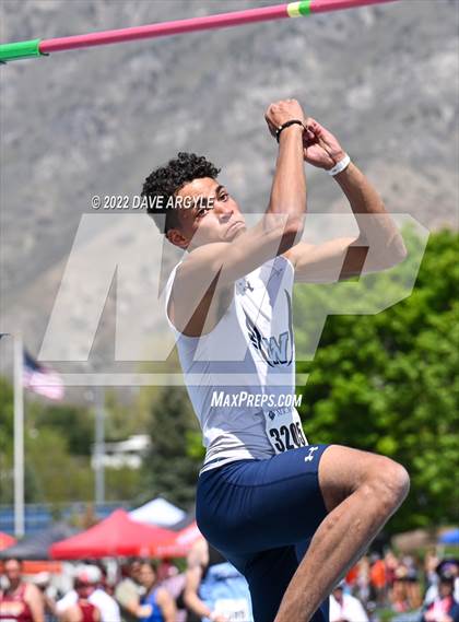 Thumbnail 1 in BYU Invitational photogallery.