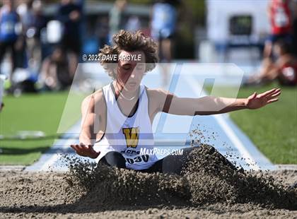 Thumbnail 2 in BYU Invitational photogallery.