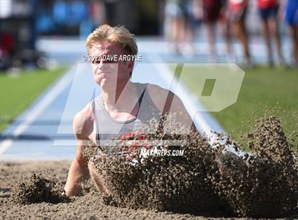 Thumbnail 2 in BYU Invitational photogallery.