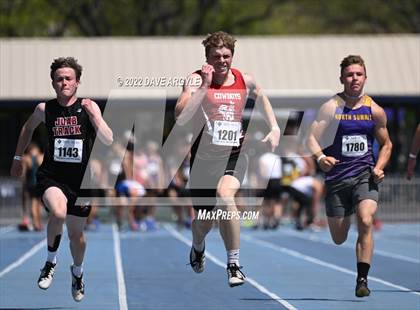 Thumbnail 3 in BYU Invitational photogallery.